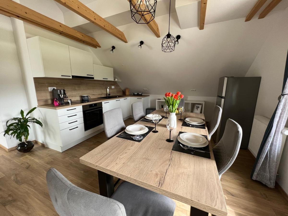 Apartma Ana In Manca Begunje Exterior foto