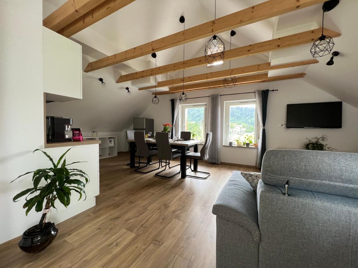 Apartma Ana In Manca Begunje Exterior foto