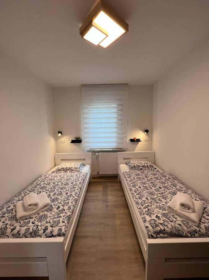 Apartma Ana In Manca Begunje Exterior foto